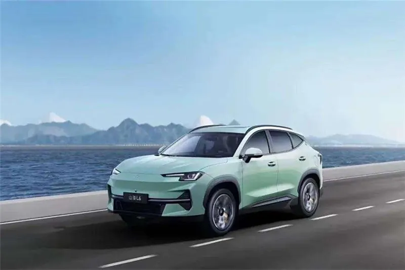 Рост продаж Chery в годовом исчислении на 23,7% в августе составил более 210 000 единиц.