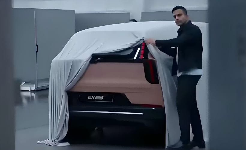Электрический внедорожник Volvo Ex60 на платформе SPA3 EV, установленном на выпуск 2026