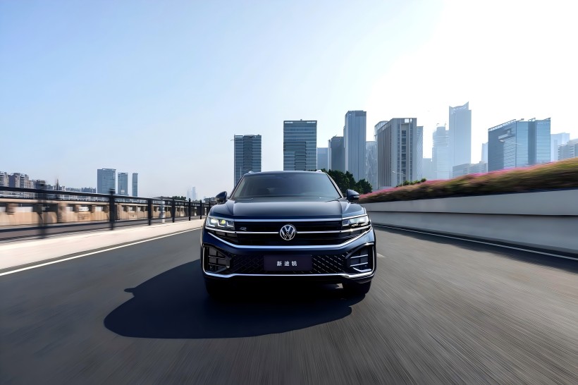 Внешний вид и конфигурация обновлены: новая версия Volkswagen Touareg 2.0tsi Ruiying запускается по цене 558 800 юаней
