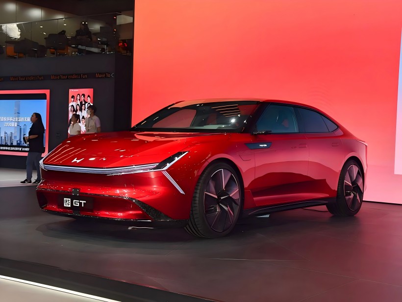 Чистое электрическое купе среднего размера, вторая модель GT Honda's Ye Brand, сделает свой глобальный дебют на автосалоне в Шанхайском автосалоне!